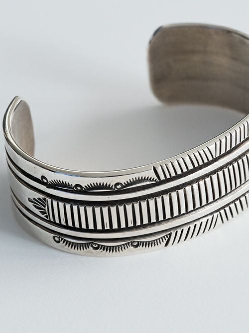 indian jewelry Navajoナバホ族 Bruce Morganバングル SILVER | ITAL