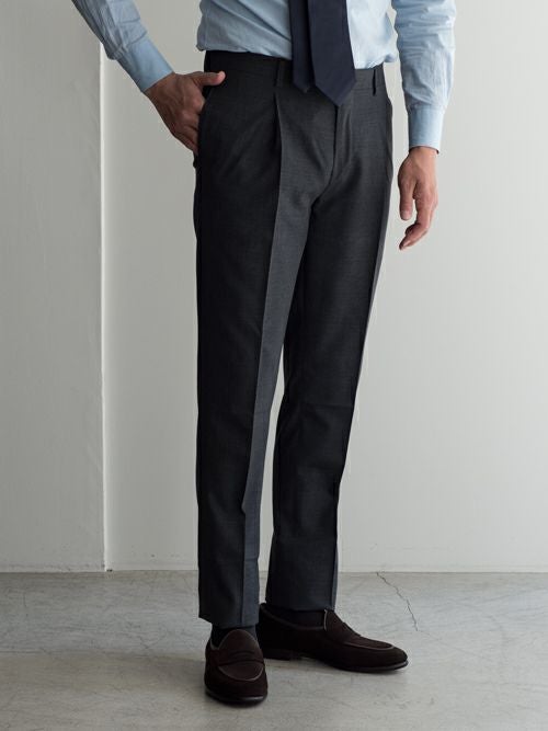 KENNETH FIELD ケネスフィールド GURKA Ⅲ TROUSER HERRINGBORN GRAY