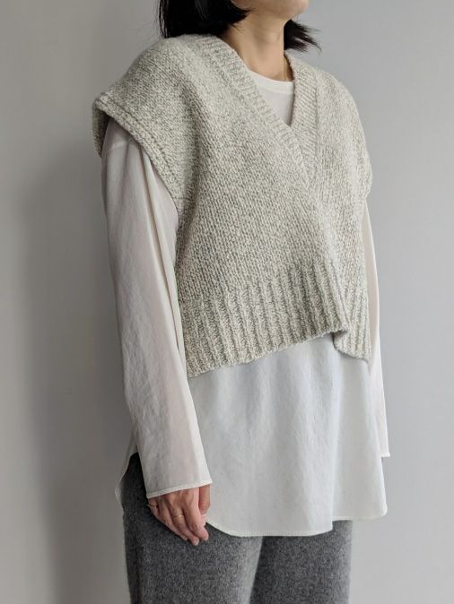 TICCAティッカ Vネックニットベスト OFFWHITE | ITAL STYLE WEAR