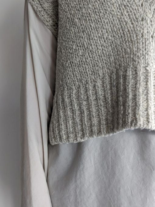 TICCAティッカ Vネックニットベスト OFFWHITE | ITAL STYLE WEAR