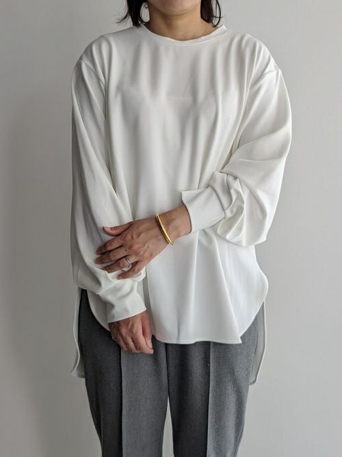La Tiara Itals ラティアライタルス ジョーゼットカットソー 【全2色
