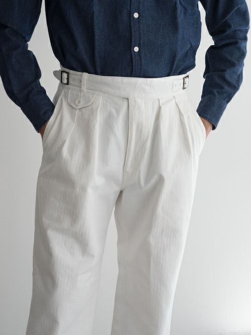 KENNETH FIELD ケネスフィールド GURKA Ⅲ TROUSER HERRINGBORN WHITE