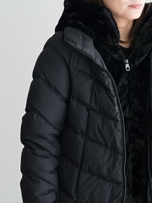 新品タグ付　CAPEHORN ALVAREZ ブラックダウンジャケット　42 ケープホーン CAPE HORN CAPE HORN ダウンジャケット ALVAREZ MATT