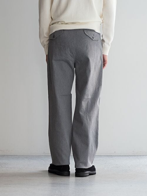 KENNETH FIELD ケネスフィールド GURKA Ⅲ TROUSER HERRINGBORN GRAY