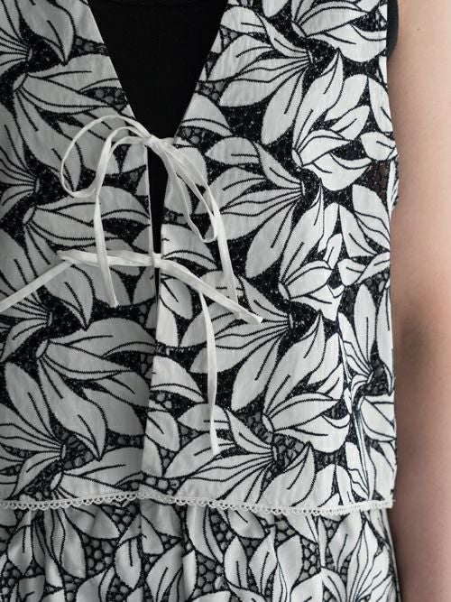 TICCA ティッカ フラワーレースベストTBFS-132 WHITE/NAVY | ITAL